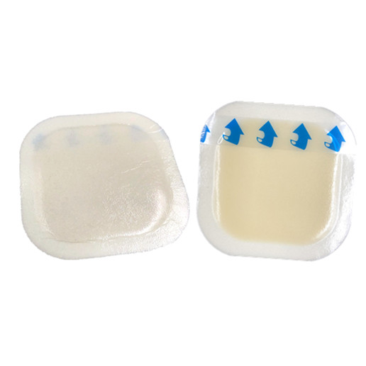 Hydrocolloid foam dressing combined with thin hydrocolloid and foam