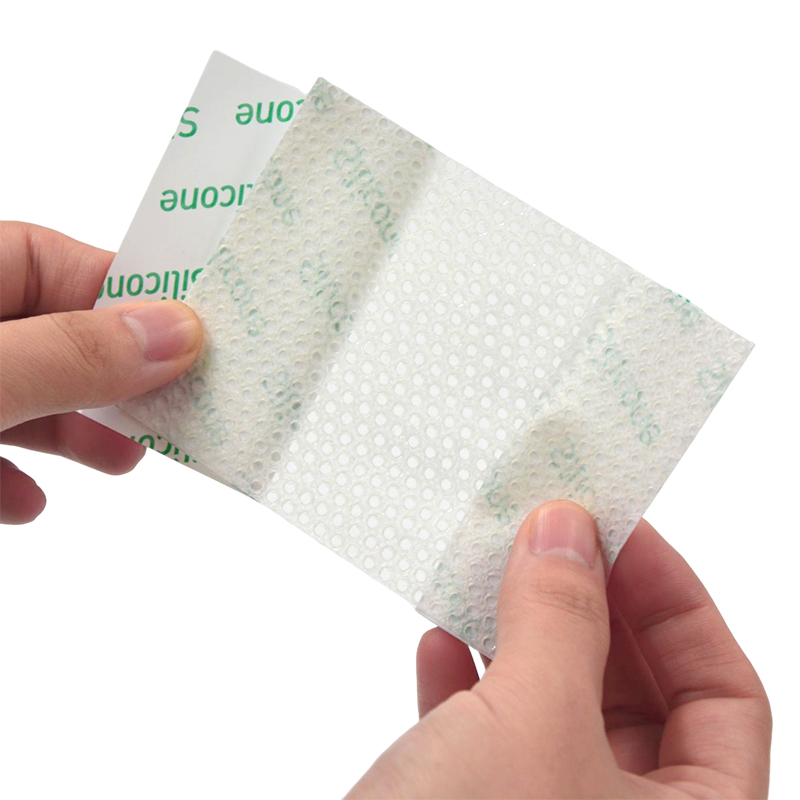 Silicone contact layer dressing adaptic touch silicone dressing